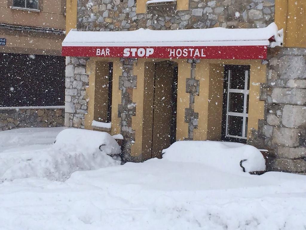 Hotel Hostal Bar Stop Velilla del Rio Carrion Esterno foto
